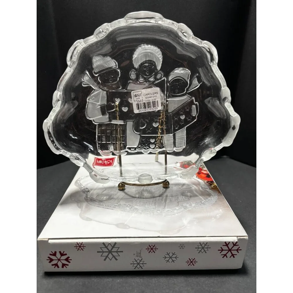 Mikasa Carolers Sweet Dish 8.25